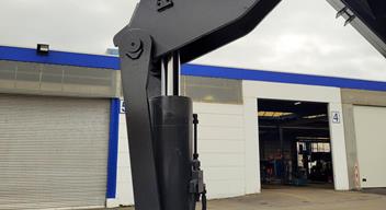 RENAULT C P6x4 480 OFF ROAD 13L E6